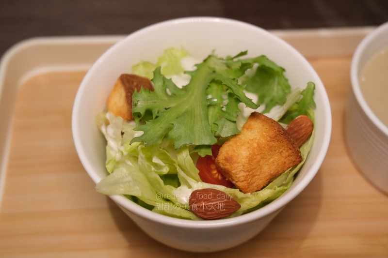 【基隆早午餐推薦】美有計劃Cafe|正濱漁港彩虹屋旁的寵物友善咖啡廳 - 第19張圖