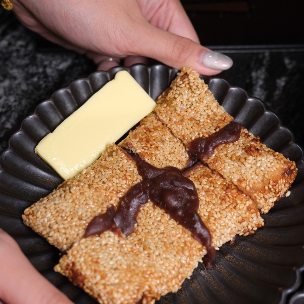 【台北火鍋推薦】二本松涮涮屋|專人桌邊服務的頂級帝王蟹五吃,全程解放雙手的台北高級火鍋饗宴 - 第40張圖