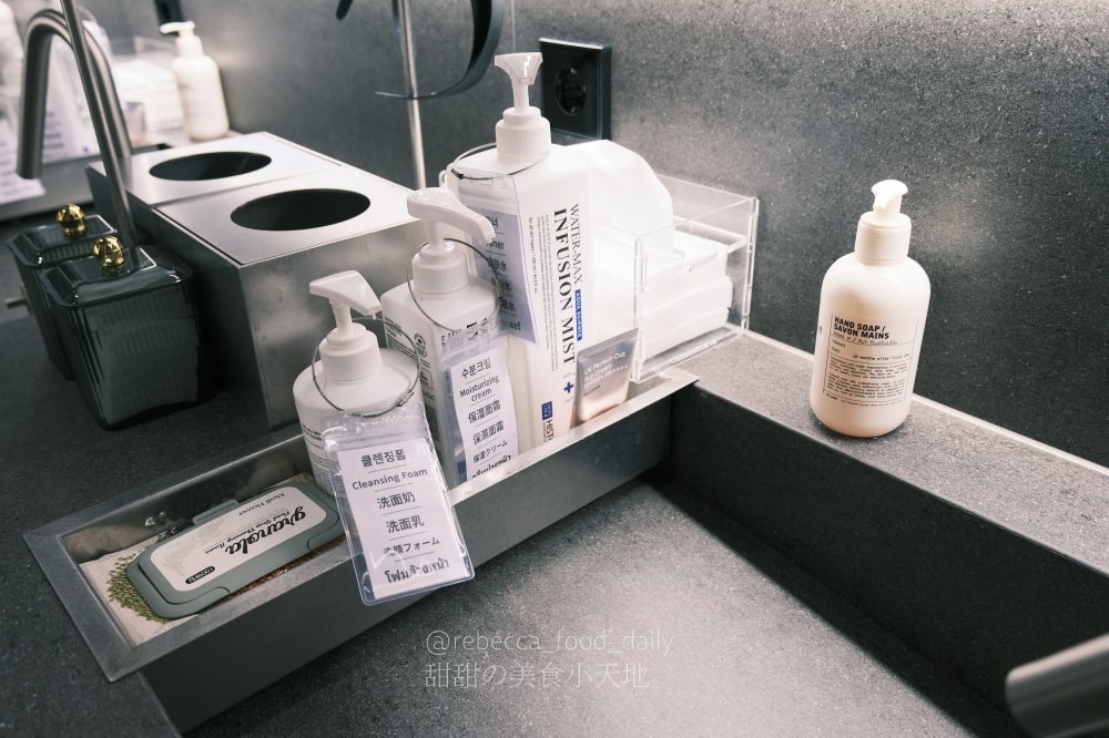 【首爾醫美推薦】明洞奧緹娜 Otena Clinic 實測:眼下麗珠蘭告別黑眼圈,美版超聲刀拉出逆天下顎線! - 第21張圖 【首爾醫美推薦】明洞奧緹娜 Otena Clinic 實測:眼下麗珠蘭告別黑眼圈,美版超聲刀拉出逆天下顎線!
