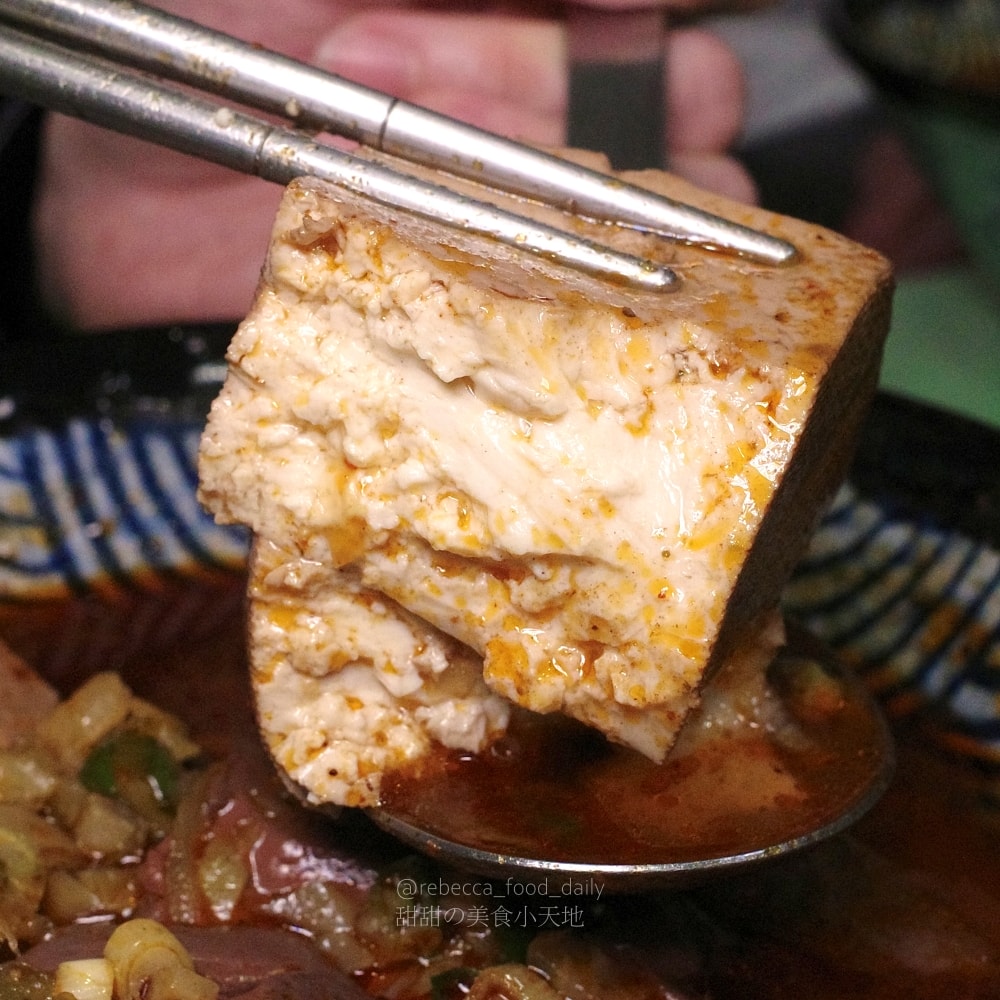 【萬華美食推薦】家辣麻辣鴨血、牛肉麵|隱藏巷弄的得獎牛肉麵!牛肋條入口即化 - 第16張圖 【萬華美食推薦】家辣麻辣鴨血、牛肉麵|隱藏巷弄的得獎牛肉麵!牛肋條入口即化