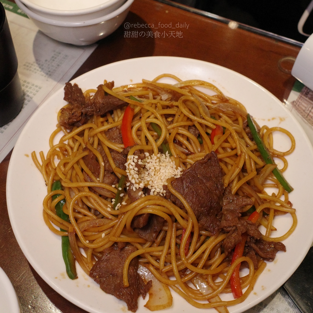 【台北港式推薦】禾記茶餐廳|國父紀念館美食|生意超好平日也客滿!花雕雞腿、咖哩大蝦、各式港點|2026最新菜單 - 第25張圖 【台北港式推薦】禾記茶餐廳|國父紀念館美食|生意超好平日也客滿!花雕雞腿、咖哩大蝦、各式港點|2026最新菜單